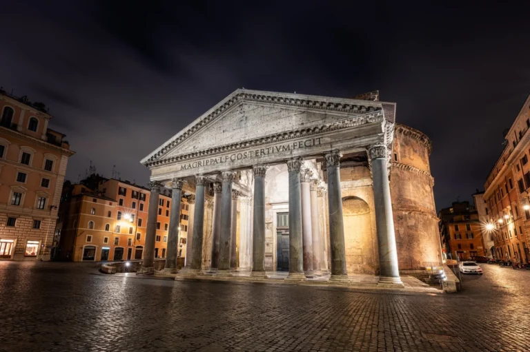 night-view-of-the-pantheon-building-in-rome